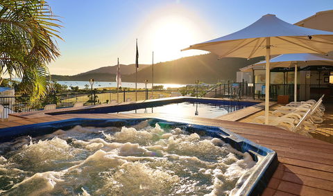 Whitsunday Terraces Hotel Airlie Beach - Queensland Tourism 6
