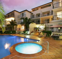 Sunset Island Resort - Queensland Tourism