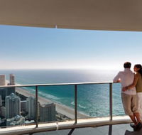 Hilton Surfers Paradise Hotel and Residences - Queensland Tourism