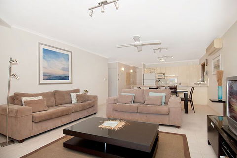 Offshore Noosa Resort - QLD Tourism 5