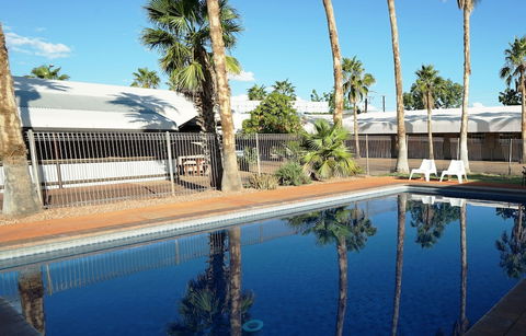 Bluestone Motor Inn - Queensland Tourism 2
