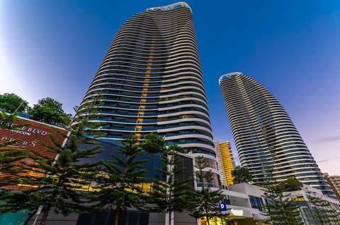 Peppers Broadbeach - Queensland Tourism 3