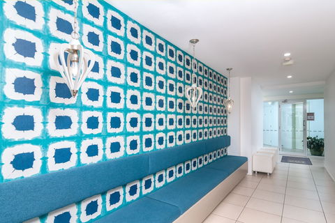 201 Lake Street Apartments - QLD Tourism 1