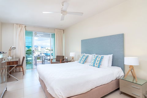 201 Lake Street Apartments - QLD Tourism 2