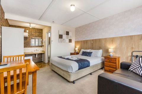 Bendigo McIvor Motor Inn - Queensland Tourism 5