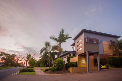 Best Western Plus Quarterdecks Retreat - Queensland Tourism 1