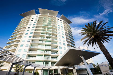 Mantra Wings - Queensland Tourism 2