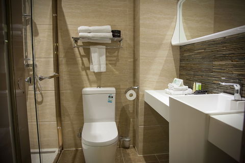 Eltham Gateway Hotel - Queensland Tourism 4