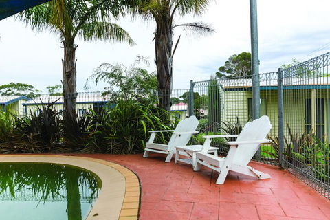 Amaroo Holiday Park - Queensland Tourism 5