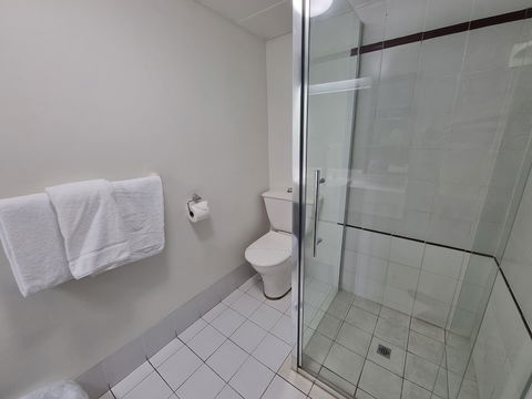 Nelson Towers Motel & Apartments - QLD Tourism 5