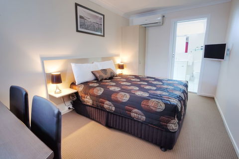 High Street Motor Inn - QLD Tourism 3