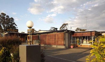 High Street Motor Inn - QLD Tourism 1