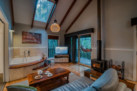 Narrows Escape Rainforest Retreat - Queensland Tourism 4