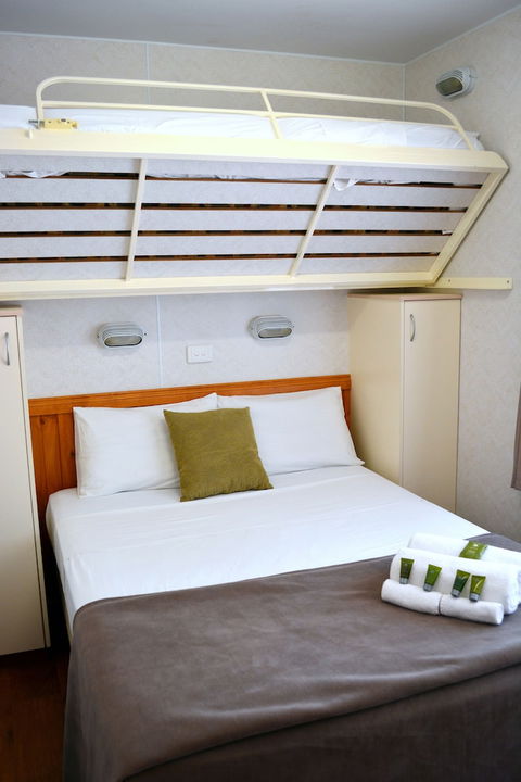 Nitmiluk Chalets - QLD Tourism 2