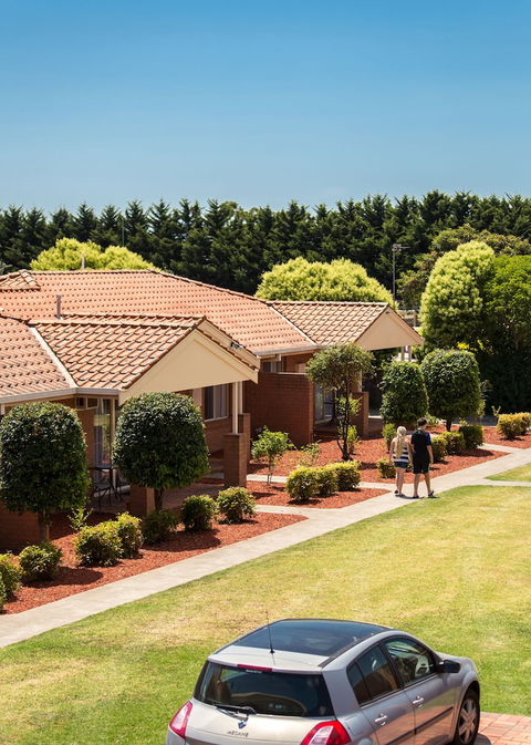 Comfort Inn & Suites King Avenue - QLD Tourism 1