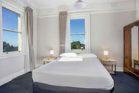 The Grand View Hotel - QLD Tourism 2
