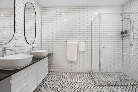 The Grand View Hotel - QLD Tourism 4