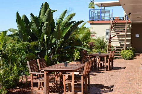 Taree Motor Inn - QLD Tourism 1