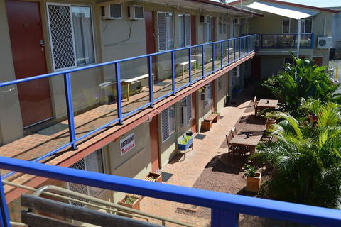 Taree Motor Inn - QLD Tourism 3