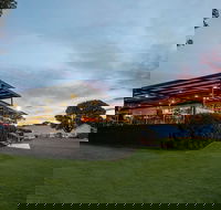 The Huskisson - QLD Tourism