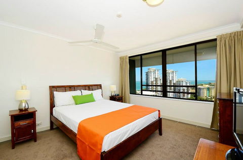 Marrakai Apartments - Queensland Tourism 6