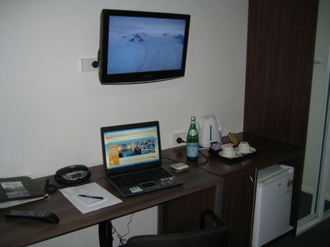 Devere Hotel - QLD Tourism 4
