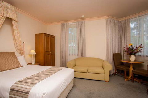 La Maison Boutique - QLD Tourism 4