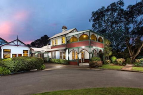 La Maison Boutique - QLD Tourism 0