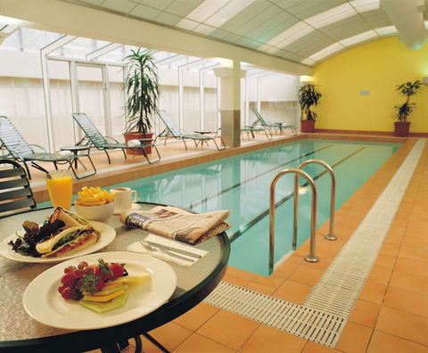 Clarion Suites Gateway - Queensland Tourism 4