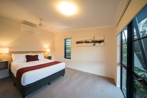 Seclude Rainforest Retreat - Queensland Tourism 5