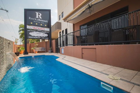 Rocky Resort Motor Inn - Queensland Tourism 4