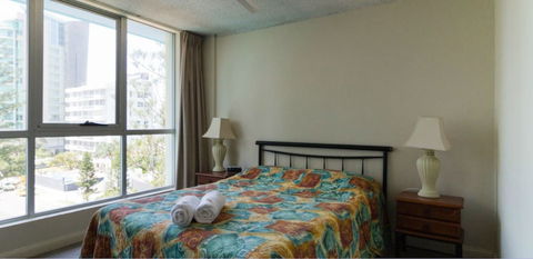 Durham Court Holiday Apartments - Queensland Tourism 5
