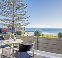 Beachfront Voyager Motor Inn - Queensland Tourism