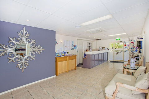 Comfort Inn All Seasons - QLD Tourism 6