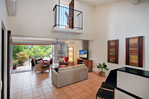 L'Auberge Noosa - QLD Tourism 2