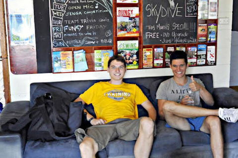 Njoy! Travellers Resort - QLD Tourism 6