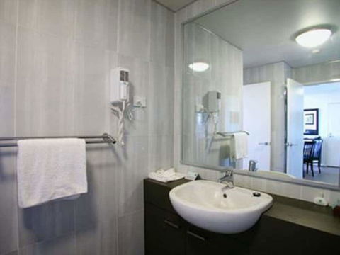 Best Western City Sands - Wollongong Golf Club - QLD Tourism 5