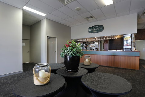 Redhill Tamworth Motor Inn & Conference Centre - QLD Tourism 5