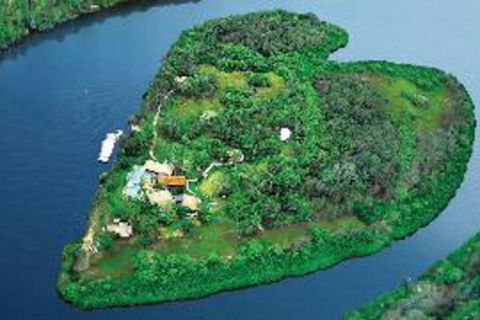 Makepeace Island - QLD Tourism 0