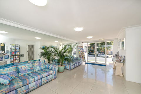 Anchor Down Apartments - Queensland Tourism 4