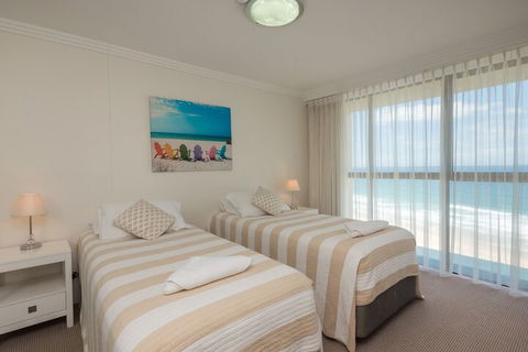 Norfolk Luxury Beachfront Apartments - QLD Tourism 4