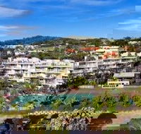Noosa Hill Resort - QLD Tourism