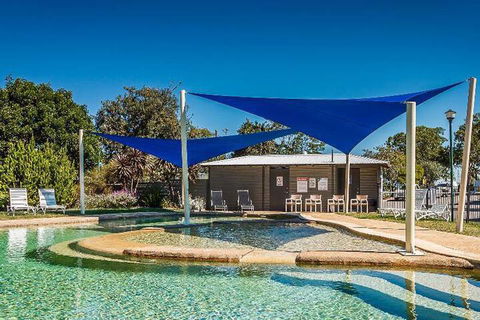 Thou Walla Sunset Retreat - QLD Tourism 4