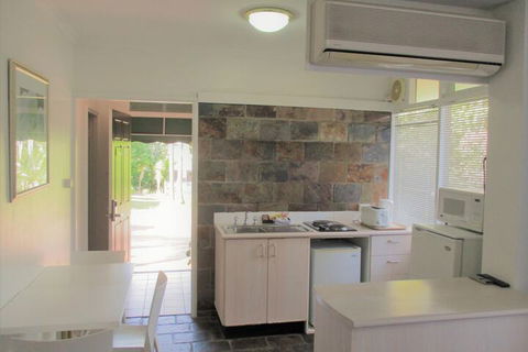 Cronulla Motor Inn - QLD Tourism 7