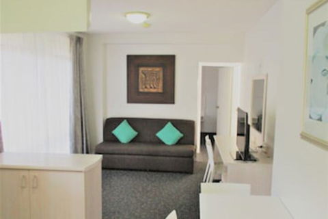 Cronulla Motor Inn - QLD Tourism 0