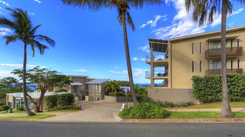 Rainbow Ocean Palms Resort - Queensland Tourism 4