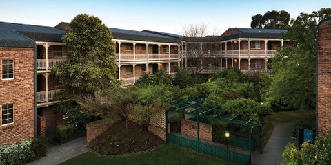 Adina Serviced Apartments Canberra Kingston - QLD Tourism 6