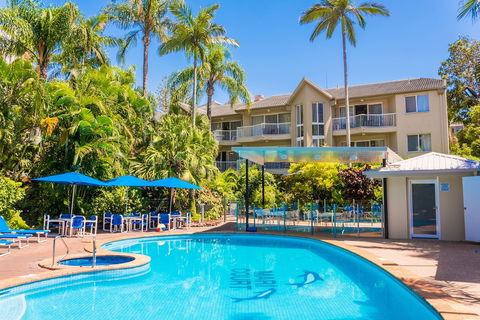 Mari Court Resort - QLD Tourism 1