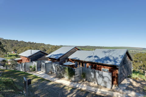 Seascape Retreat - QLD Tourism 0