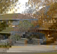Kinross Inn - Queensland Tourism